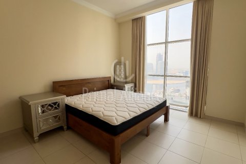 Apartment in Business Bay, Dubai, UAE 2 bedrooms, 117.62 sq.m. № 619641 - photo 18