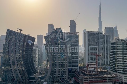 Apartment in Business Bay, Dubai, UAE 2 bedrooms, 117.62 sq.m. № 619641 - photo 1
