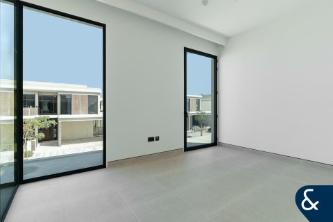 Müüa villa asukohaga Tilal Al Ghaf, Dubai, AÜE: 5 magamistoaga, 527 m² Nr 666887 - pilt 11