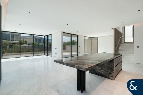 Müüa villa asukohaga Tilal Al Ghaf, Dubai, AÜE: 5 magamistoaga, 527 m² Nr 666887 - pilt 4