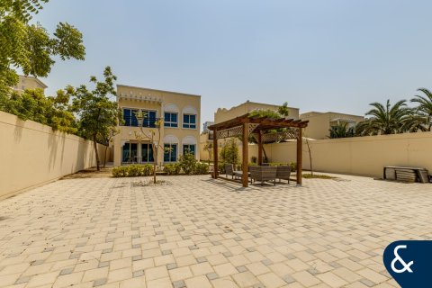 Jumeirah Village Circle, Dubai, UAE의 판매용 빌라 침실 3개, 630제곱미터 번호 666885 - 사진 28