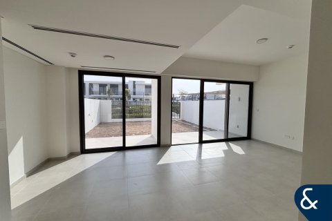 Townhouse de vânzare în The Valley, Dubai, EAU 3 dormitoare, 174 mp. №666886 - poză 6