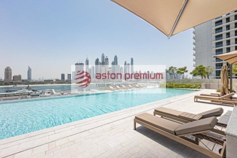 Lägenhet till försäljning i Dubai Harbour, Dubai, UAE 2 sovrum, 109 kvm Nr. 682539 - fotografi 25