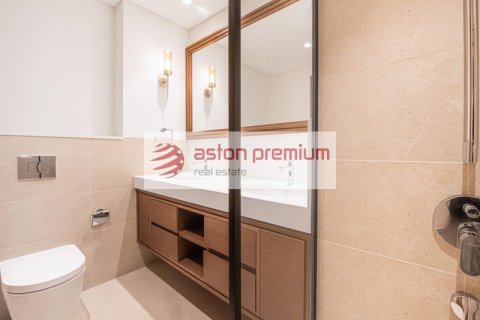 Lägenhet till försäljning i Dubai Harbour, Dubai, UAE 2 sovrum, 109 kvm Nr. 682539 - fotografi 23