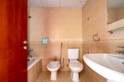 Townhouse in Abu Dhabi, UAE 2 bedrooms, 172 sq.m. № 594456 - photo 16