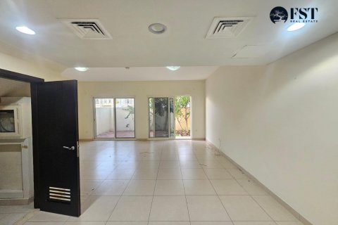 Vila v International City, Dubai, SAE 3 ložnice, 154 m² Č.: 566200 - fotografie 1