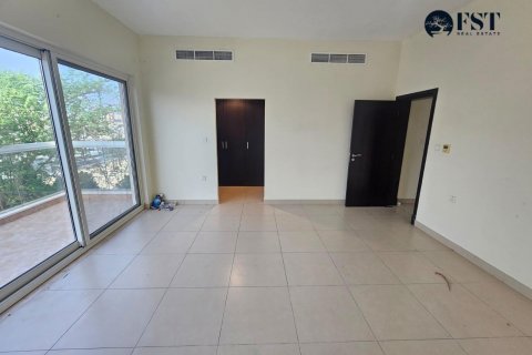 Vila v International City, Dubai, SAE 3 ložnice, 154 m² Č.: 566200 - fotografie 10