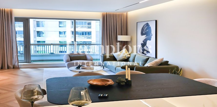 Dzīvoklis Downtown Dubai (Downtown Burj Dubai)jā, AAE 2 istabas, 117.522 m2 Nr. 705026