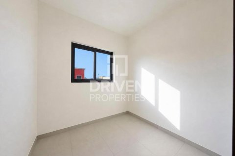 Řadový dům v Damac Lagoons, Dubai, SAE 5 ložnice, 219.62 m² Č.: 762316 - fotografie 6