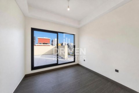 Řadový dům v Damac Lagoons, Dubai, SAE 5 ložnice, 219.62 m² Č.: 762316 - fotografie 11