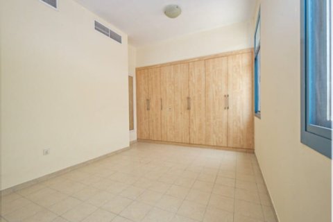 Kaupunkipientalo Falcon City of Wonders, Dubai, Arabiemiraatit 2 makuuhuonetta, 270 m2 № 717762 - kuva 13