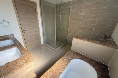 Villa in Dubai Hills Estate, Dubai, UAE 3 bedrooms, 432 sq.m. № 717759