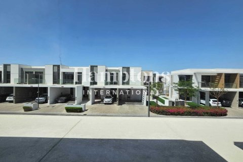 Arabian Ranches 3, Dubai, UAE의 임대용 아파트 침실 3개, 145.86978739제곱미터 번호 678079 - 사진 1