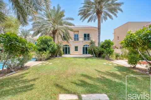 Вилла Dubai Sports City, Дубай, БАӘ-да 4 жатын бөлмелер, 1103.87 м² № 753530