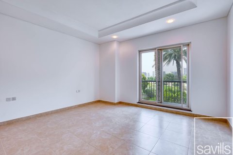 Вилла Dubai Sports City, Дубай, БАӘ-да 4 жатын бөлмелер, 1103.87 м² № 753530 - фото 13
