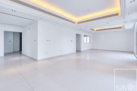 Вилла Dubai Sports City, Дубай, БАӘ-да 4 жатын бөлмелер, 1103.87 м² № 753530 - фото 5