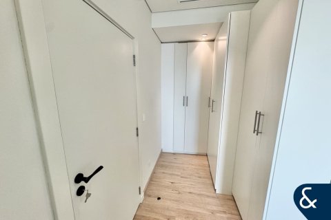 Apartment til salg i Palm Jumeirah, Dubai, UAE 2 soveværelser, 147 kvm № 667450 - foto 15