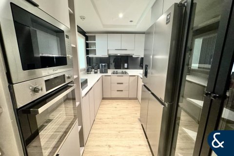 Apartment til salg i Palm Jumeirah, Dubai, UAE 2 soveværelser, 147 kvm № 667450 - foto 2