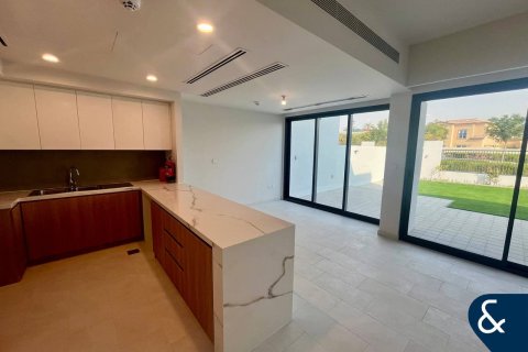 Villa te koop in Dubai Land, Dubai, VAE 3 slaapkamers, 184 vr.m., nr 667453 - foto 2