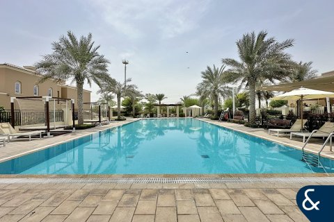 Villa te koop in Dubai Land, Dubai, VAE 3 slaapkamers, 184 vr.m., nr 667453 - foto 11