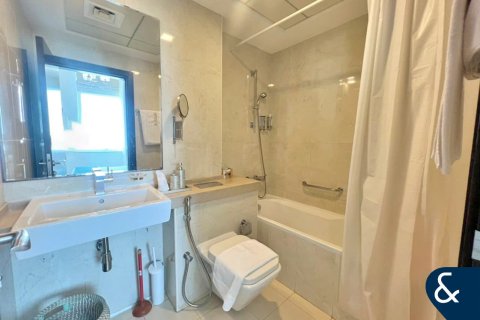 Dubai Marina, Dubai, संयुक्त अरब अमीरात में अपार्टमेंट, 1 बेडरूम, 76 वर्ग मीटर, संख्या 667449 - फ़ोटो 7