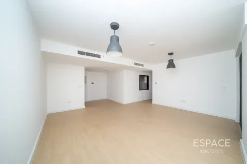 Apartament do wynajęcia w Jumeirah Beach Residence, Dubai, ZEA 3 sypialnie, 175 mkw., nr 738220 - zdjęcie 4