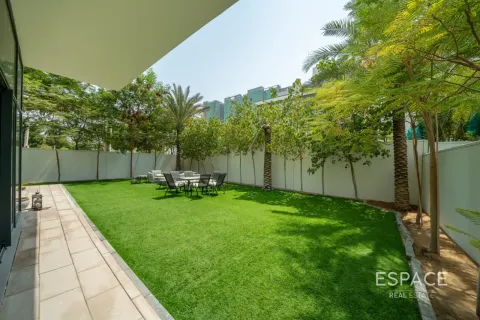 Al Furjan, Dubai, BAE’de kiralık villa 4 yatak odası, 331 m&sup2; No 738221 - fotoğraf 18