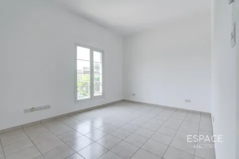 The Lakes, Dubai, BAE’de kiralık villa 3 yatak odası, 315 m&sup2; No 738222 - fotoğraf 12