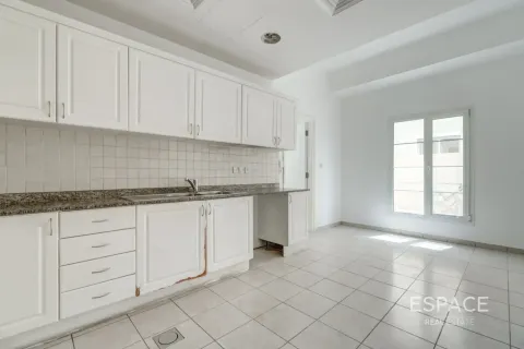 The Lakes, Dubai, BAE’de kiralık villa 3 yatak odası, 315 m&sup2; No 738222 - fotoğraf 6