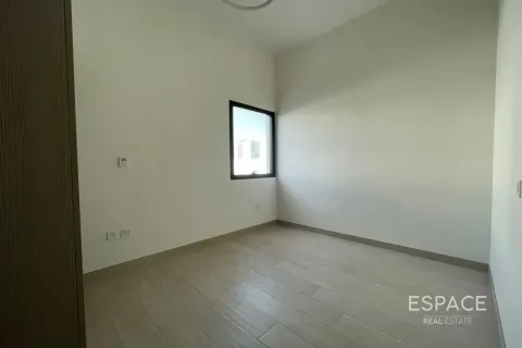 Al Furjan, Dubai, UAE의 임대용 타운하우스 침실 4개, 279제곱미터 번호 738219 - 사진 14