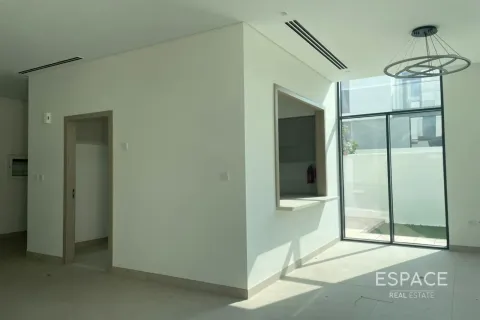 Al Furjan, Dubai, UAE의 임대용 타운하우스 침실 4개, 279제곱미터 번호 738219 - 사진 6