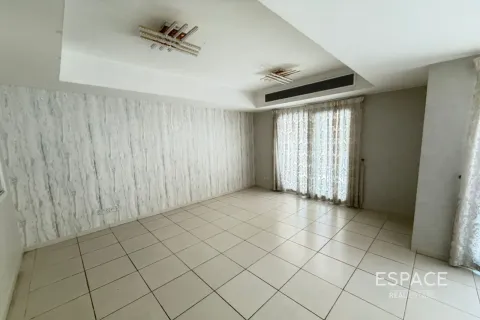 Vila v The Springs, Dubai, SAE 3 ložnice, 283 m² Č.: 738223 - fotografie 3