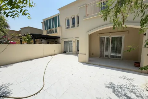 Vila v The Springs, Dubai, SAE 3 ložnice, 283 m² Č.: 738223 - fotografie 1
