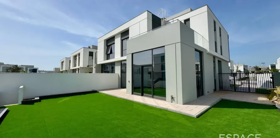 Townhouse în Al Furjan, Dubai, EAU 4 dormitoare, 269 mp.  №738225