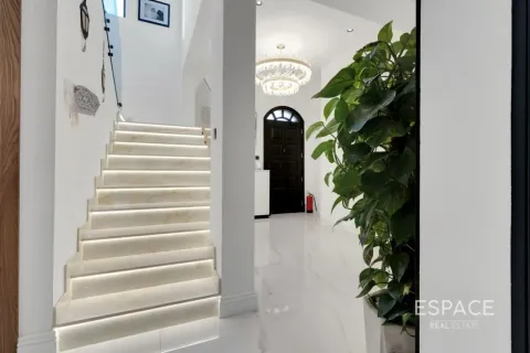 Villa til leje i The Springs, Dubai, UAE 4 soveværelser, 228 kvm № 738224 - foto 17