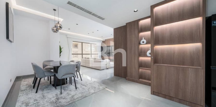 Квартира в Джумейра Бич Резиденс, Дубай, ОАЭ 2 спальни, 119м2 № 616897