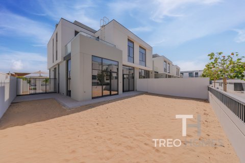 Shtëpi në qytet në Al Furjan, Dubai, Emiratet e Bashkuara Arabe 4 dhoma gjumi, 238 m2. № 586582 - Foto 1