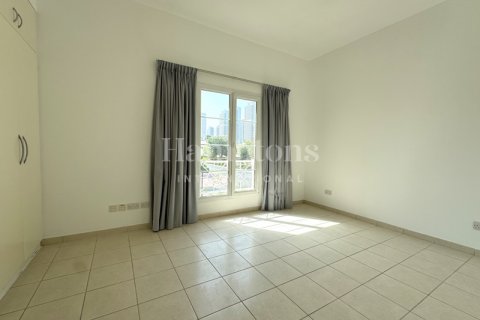 Vila di Meadows, Dubai, UEA 4 kamar tidur, 595.51008806 m2 nomor 583425 - foto 2