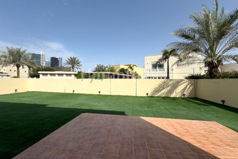 Vila di Meadows, Dubai, UEA 4 kamar tidur, 595.51008806 m2 nomor 583425 - foto 14