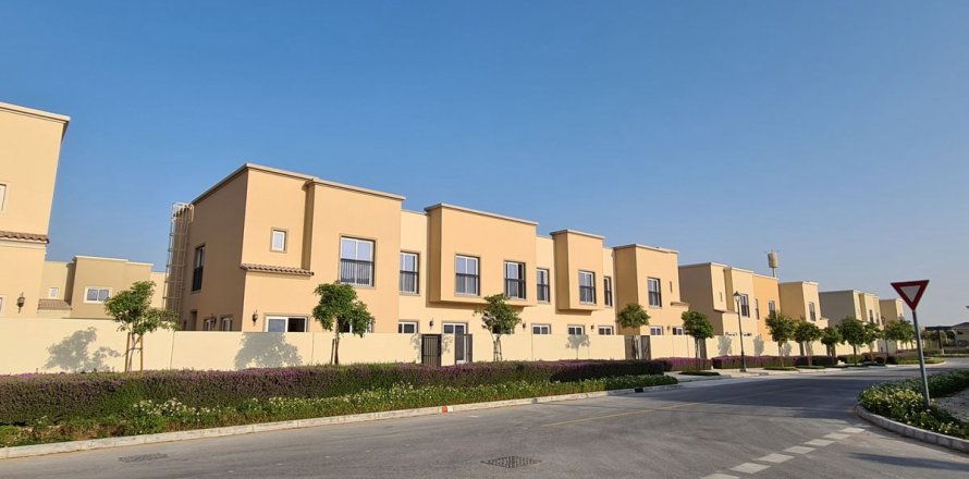 Dubai, संयुक्त अरब अमीरात में टाउनहाउस, 2 बेडरूम, 163.4 वर्ग मीटर, संख्या 692903