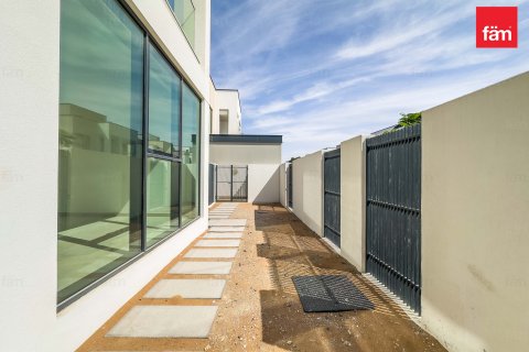 Villa à louer à Dubai, EAU 4 chambres, 569.1 m2 № 692902 - photo 19