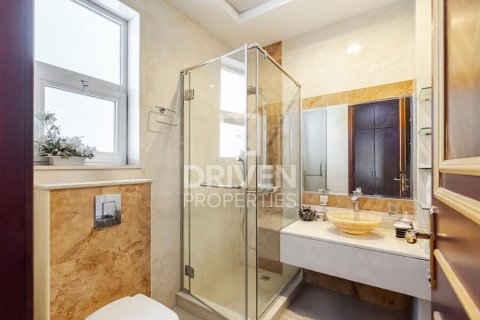Vila v The Villa, Dubai, SAE 6 ložnice, 1163 m² Č.: 603101 - fotografie 25