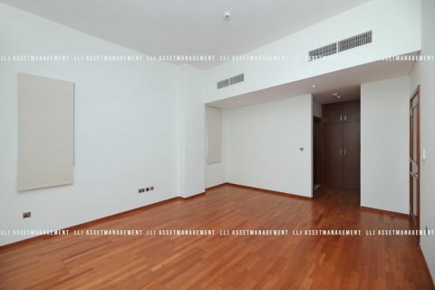 Apartment sa Abu Dhabi, UAE 5 silid-tulugan, 612.2 sq.m. № 571524 - larawan 10