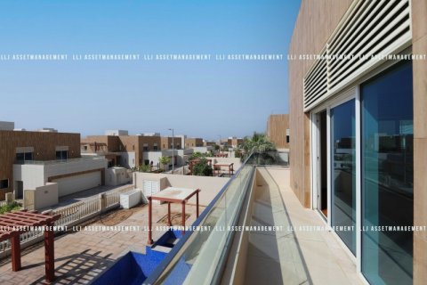 Apartment sa Abu Dhabi, UAE 5 silid-tulugan, 612.2 sq.m. № 571524 - larawan 18