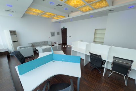 Business Bay, Dubai, BAE’de kiralık office 42 m&sup2; No 633245 - fotoğraf 8