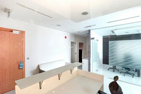 Снять в аренду офис в Бизнес-Бэй, Дубай, ОАЭ 77.6м2, № 633244 - фото 7