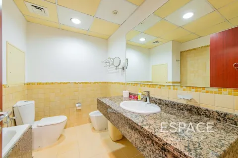 Jumeirah Beach Residence, Dubai, UAE의 임대용 아파트 침실 1개, 111제곱미터 번호 650282 - 사진 14