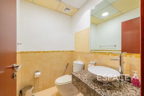 Jumeirah Beach Residence, Dubai, UAE의 임대용 아파트 침실 1개, 111제곱미터 번호 650282 - 사진 13