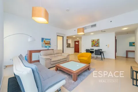 Jumeirah Beach Residence, Dubai, UAE의 임대용 아파트 침실 1개, 111제곱미터 번호 650282 - 사진 3