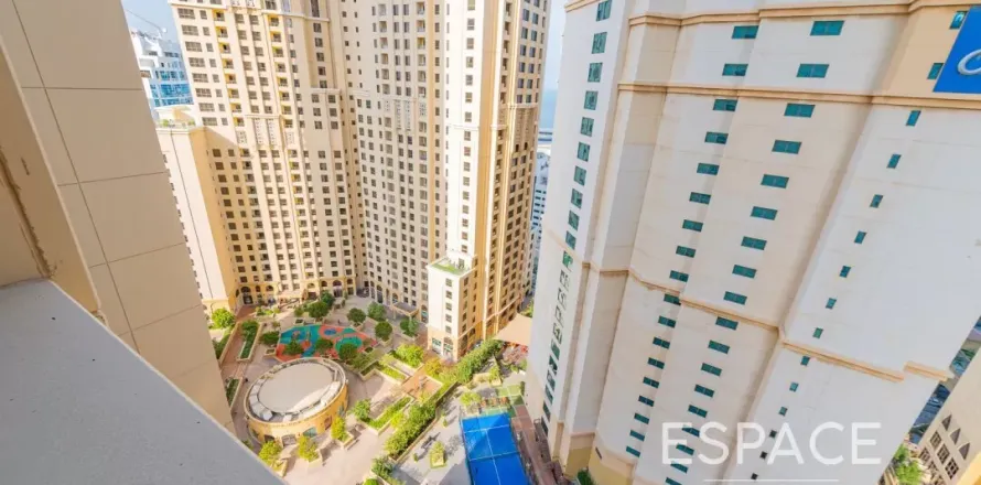 Jumeirah Beach Residence, Dubai, UAE의 아파트 침실 1개, 111제곱미터 번호 650282
